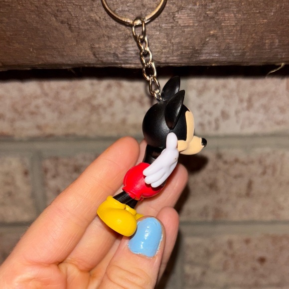 Mickey Mouse keychain - Picture 4 of 5